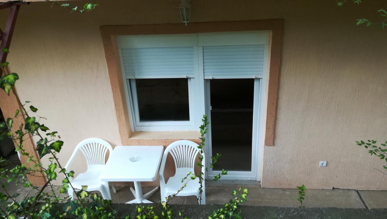 M4U Apartments Ni Exteriör bild