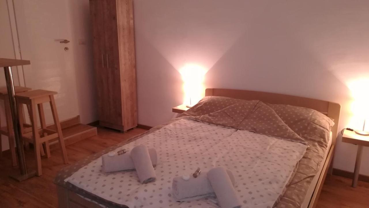 M4U Apartments Ni Exteriör bild
