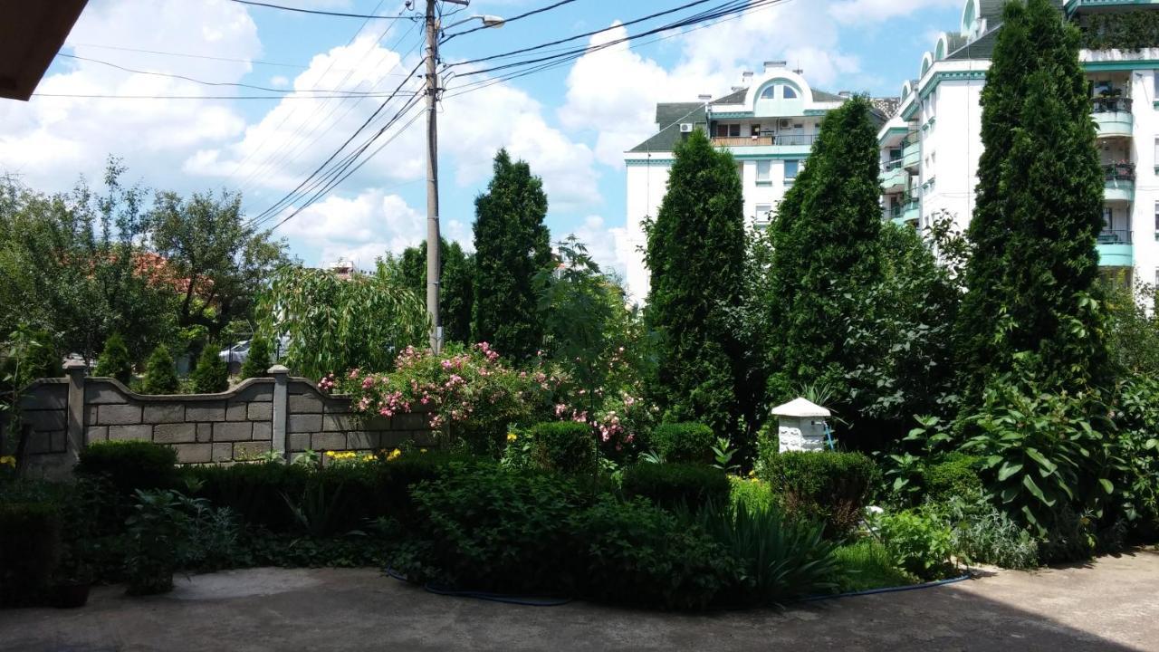 M4U Apartments Ni Exteriör bild
