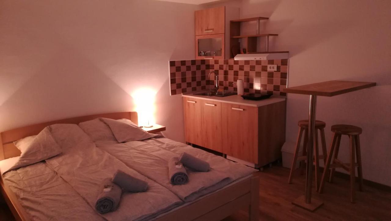 M4U Apartments Ni Exteriör bild